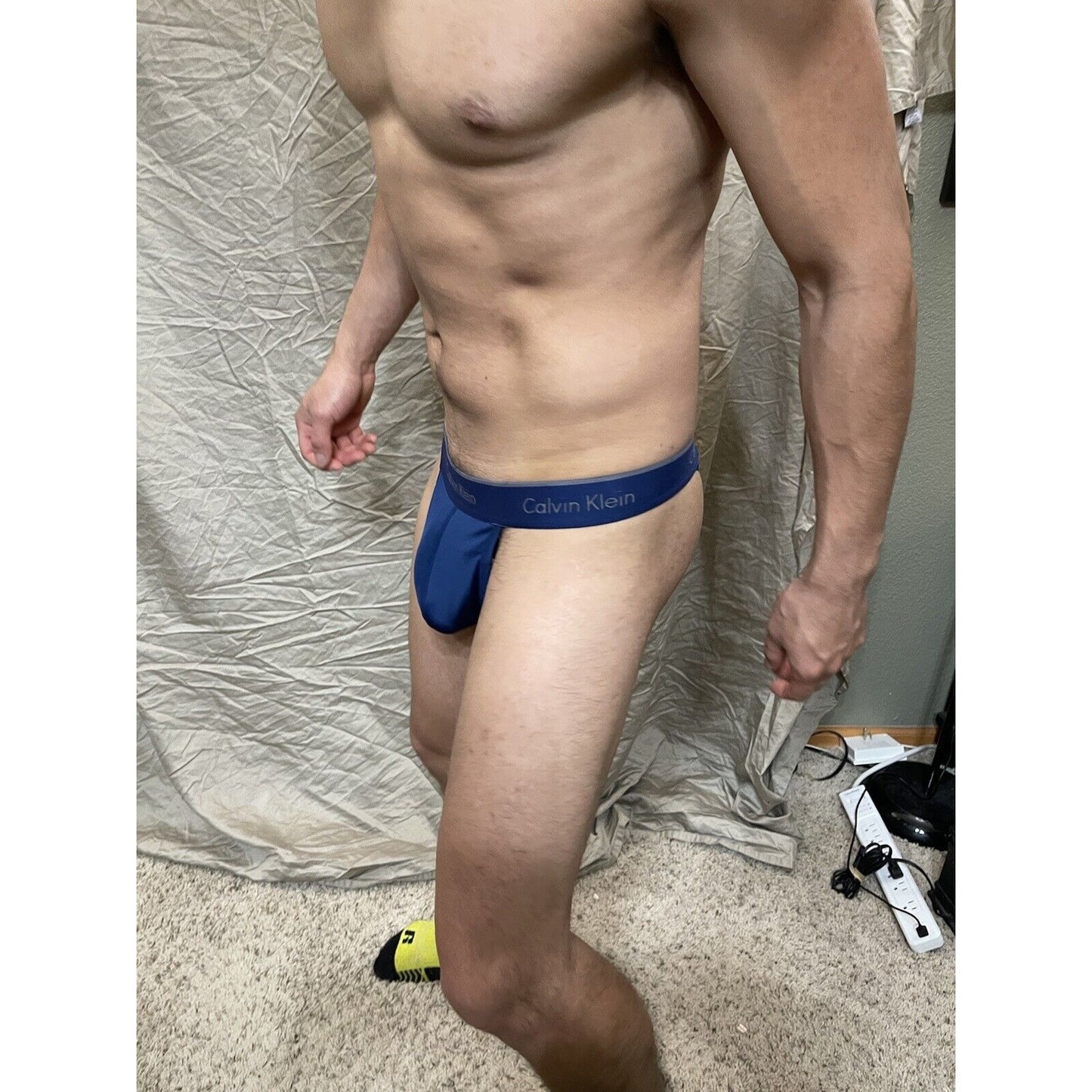 Men's Calvin Klein Microfiber Stretch Y-back thong Dark blue Medium