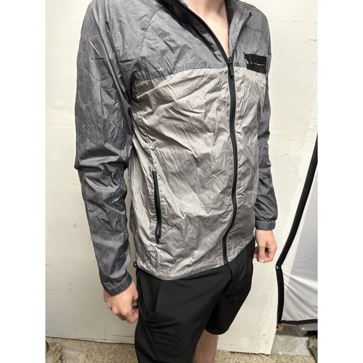 Men’s Gray Medium Tavik Modern Beach Culture Full Zip Hoodie Wind Breaker Nylon