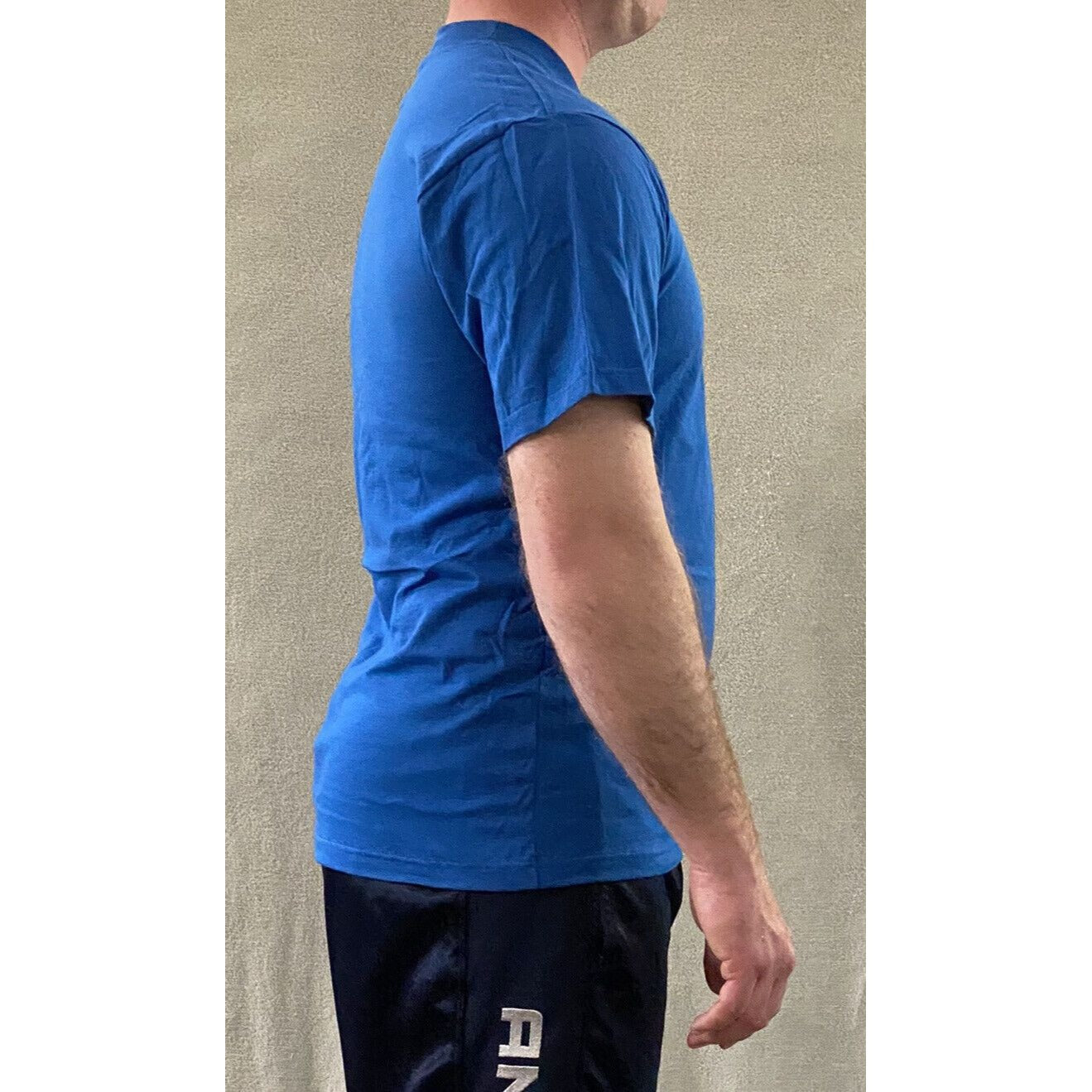 The Cotton Exchange Men’s Medium Plain Solid Blue Cotton T-shirt