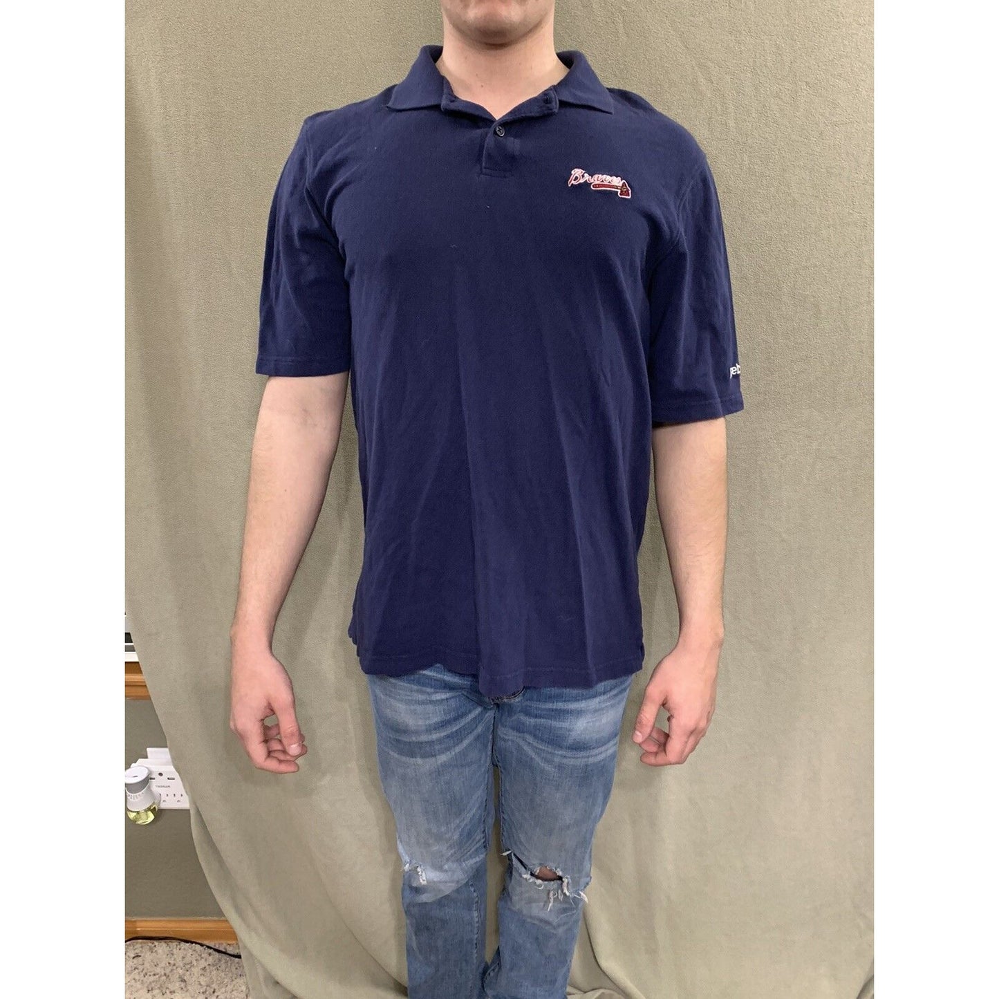 Men’s Medium Atlanta Braves Reebok Polo Shirt