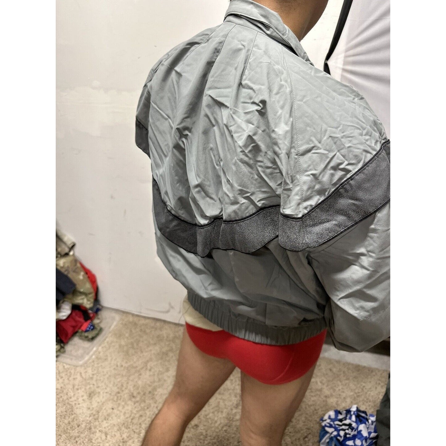 Men’s Army Medium Short Jacket Physical Fitness Uniform Full Zip Gray