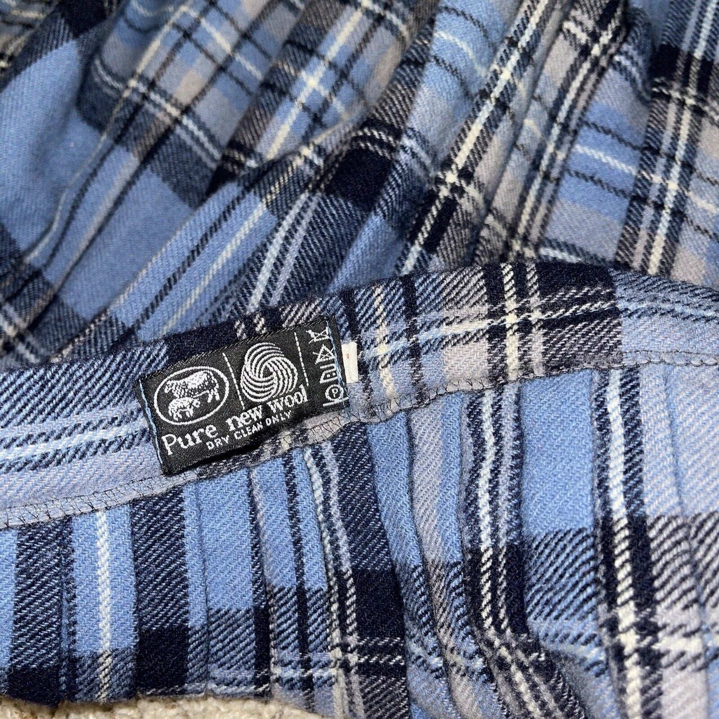 women's pure new wool size 14 skirt/kilt Tartan blue plaid