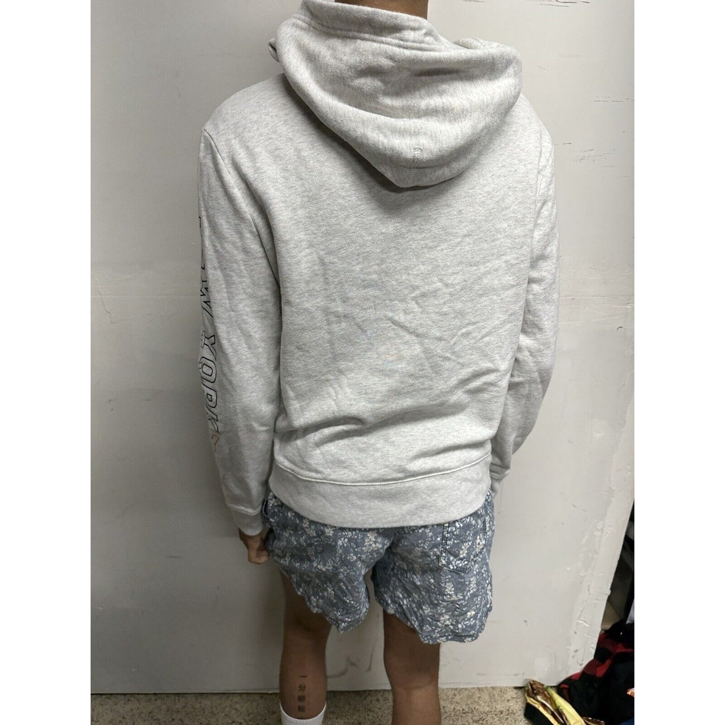 Men’s Small Grey Aeropostale Hoodie New York