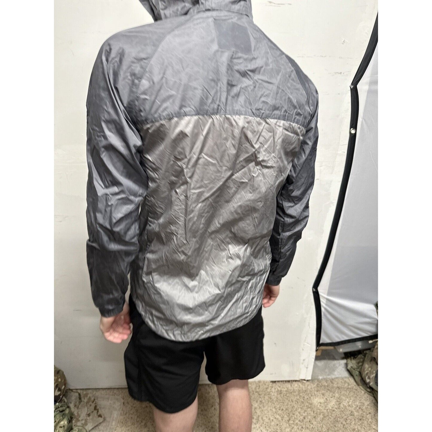 Men’s Gray Medium Tavik Modern Beach Culture Full Zip Hoodie Wind Breaker Nylon