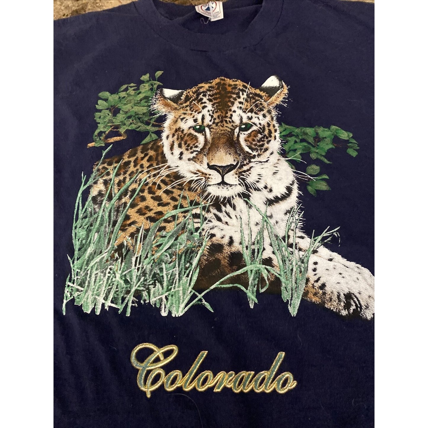 COLORADO Cheetah Delta Men’s XL Purple Cotton Pre-shrunk Souvenir T-shirt