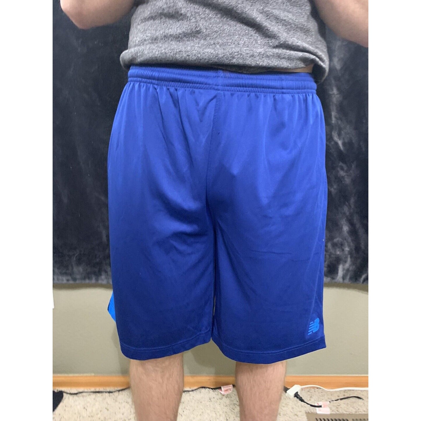 Men’s New Balance Large Blue Workout Exercise Shorts With Pockets