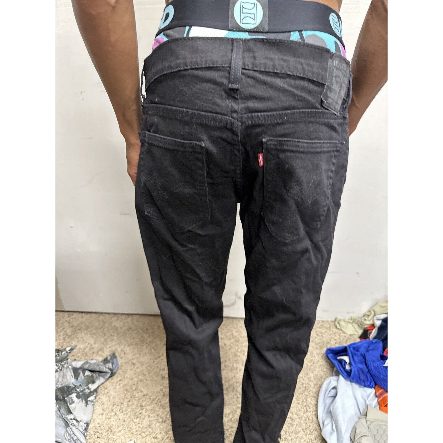 Men’s Black Levi’s 559 32 X 30 Jeans