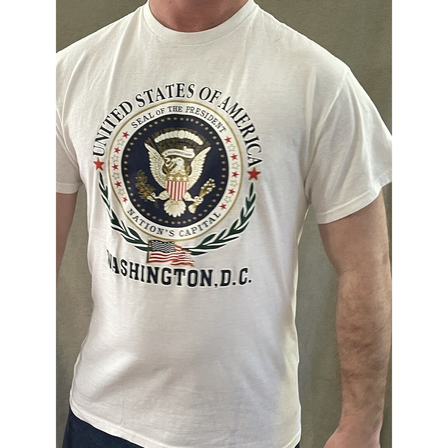 Delta Pro Weight Washington DC USA Men's Large presidential seal white T-Shirt