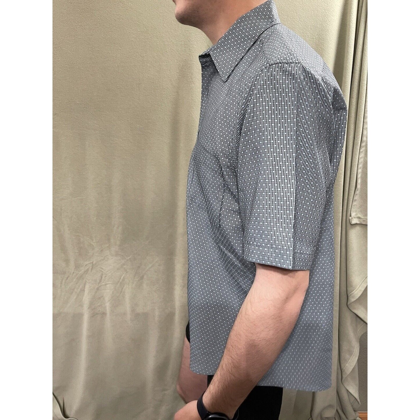 Men’s Bugatchi Uomo Medium Short Sleeve Green Gray Button Up Shirt