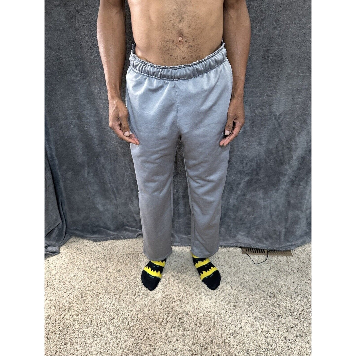 Men’s Gray Everlast Medium Sweatpants With Pockets