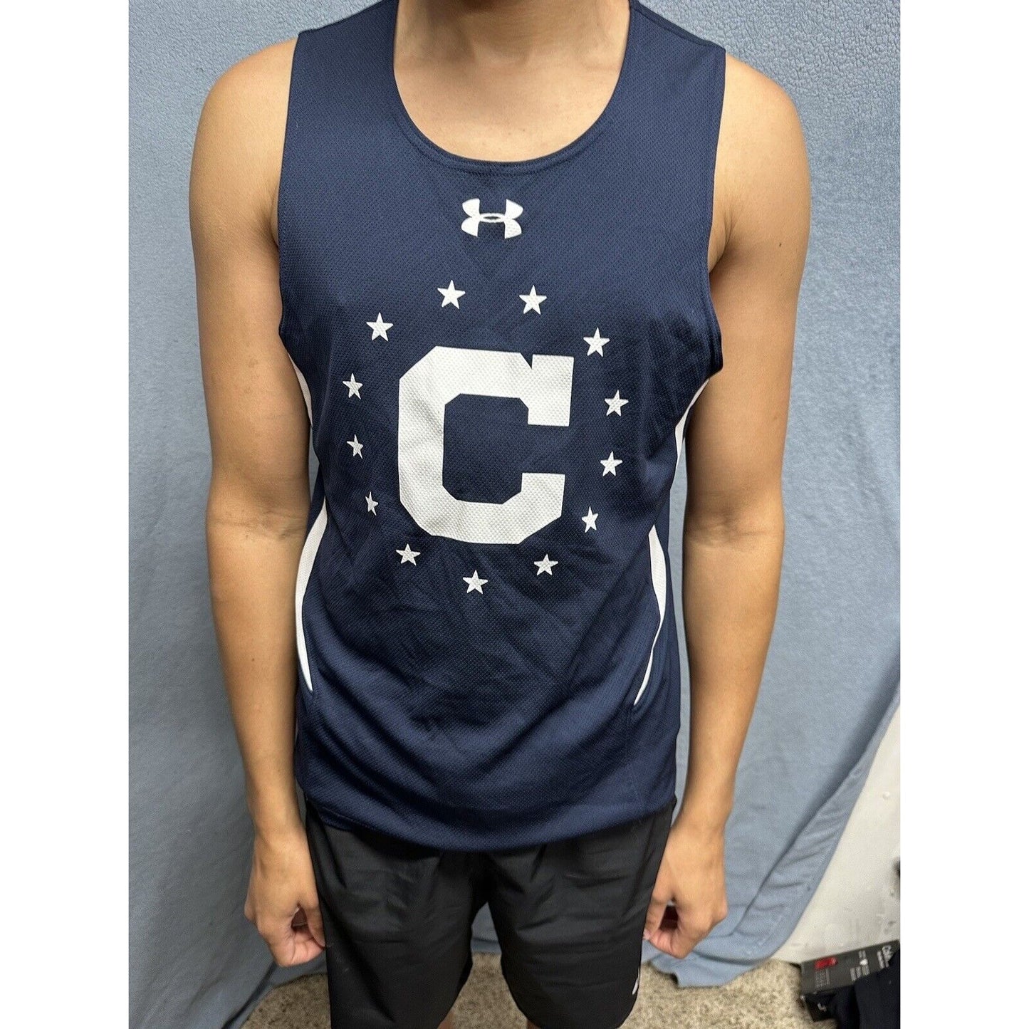 Men’s Blue Under Armour Muscle Shirt Tank Top Shirt Large