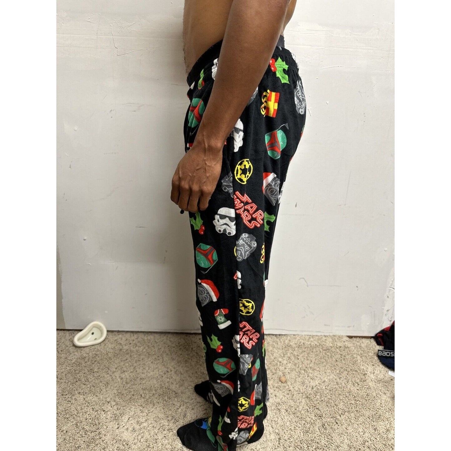 Men’s Star Wars Christmas Lounge Pants Sleepwear Medium Vader In Santa Hat