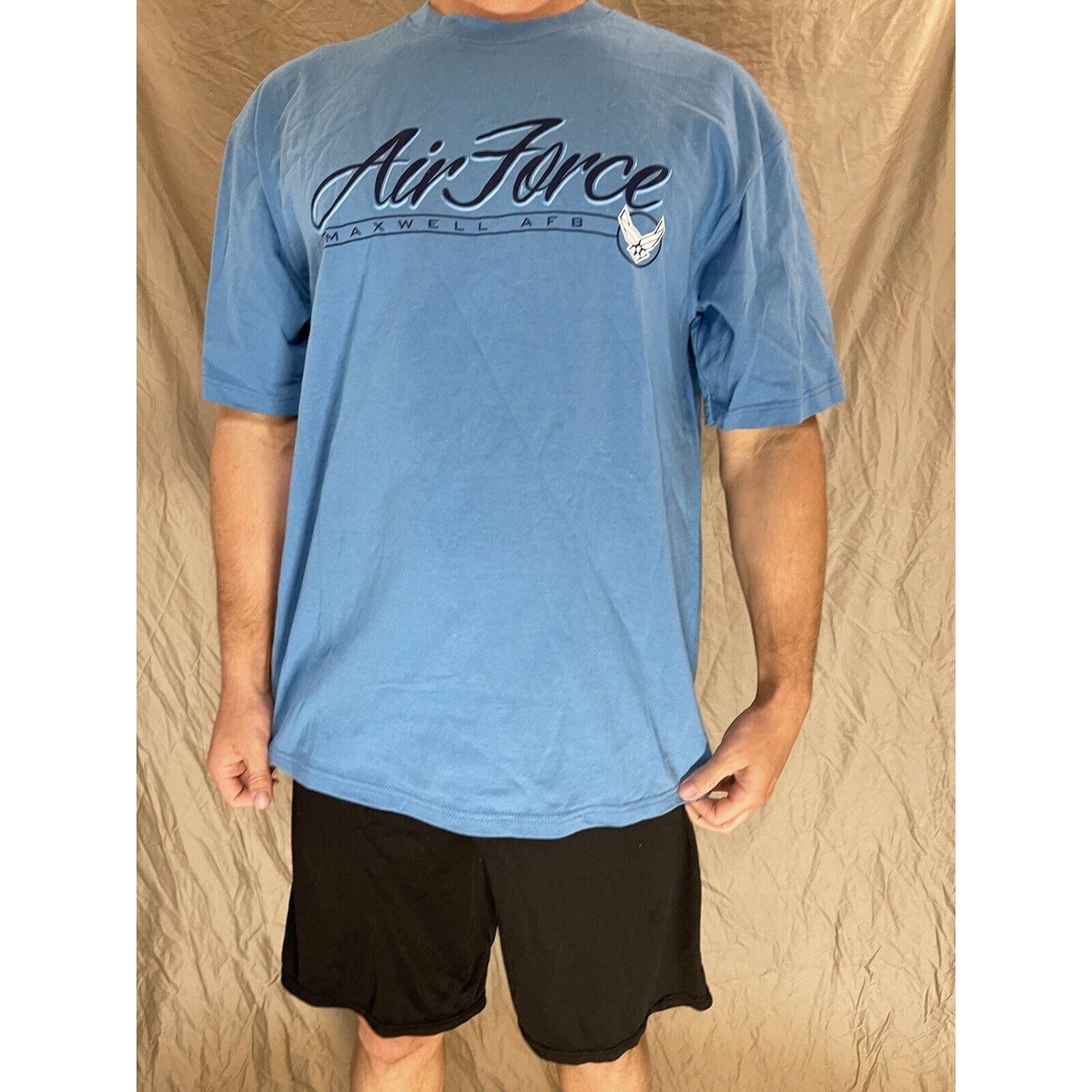 men's soffe blue XL maxwell air force base t-shirt