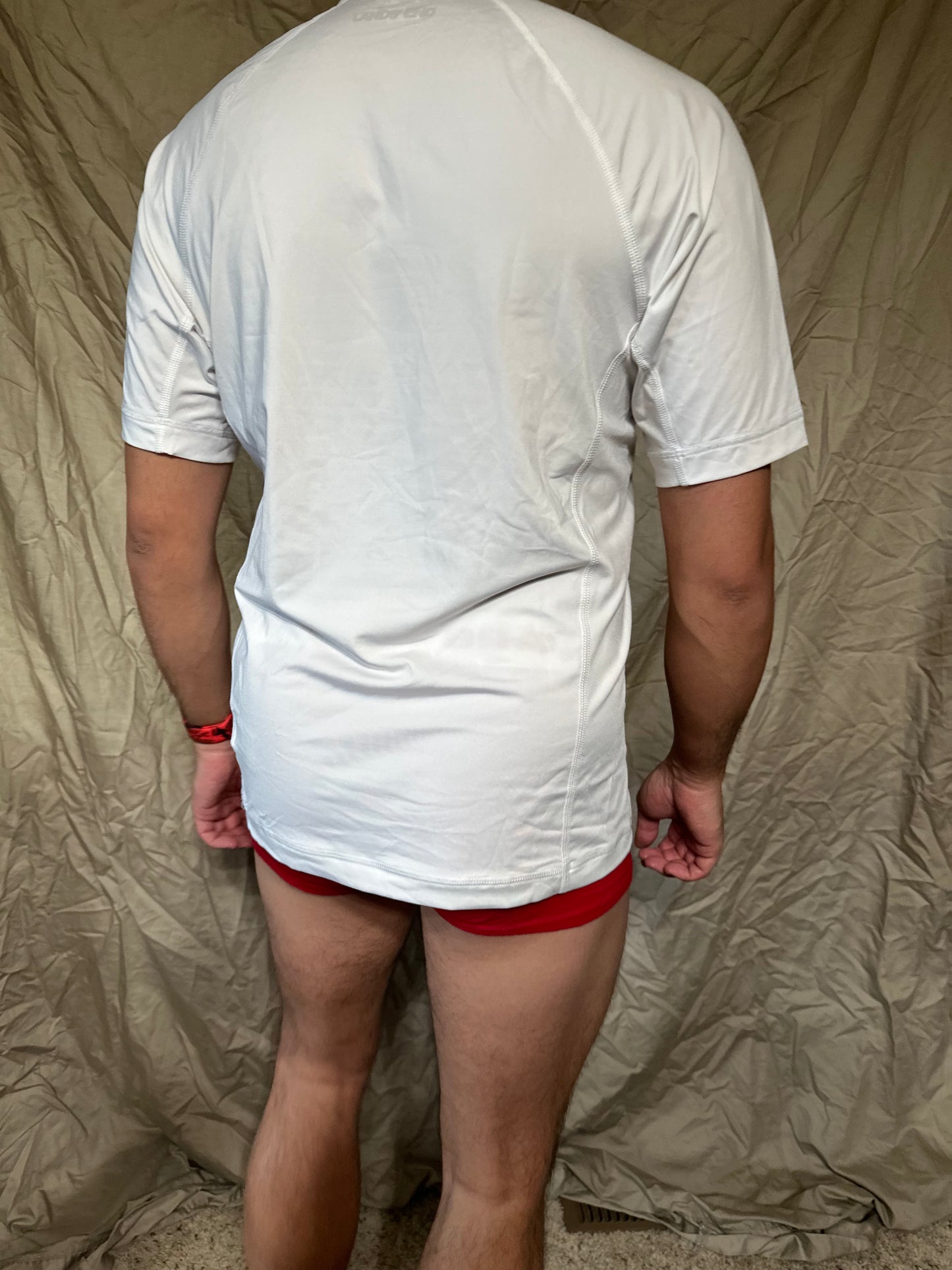 Men’s white lands end size small compression shirt short sleeve