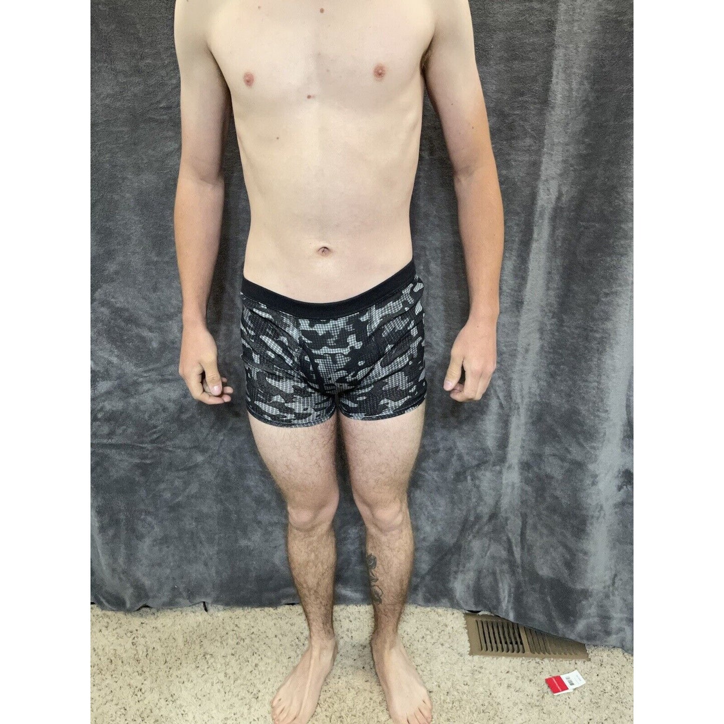 boy's youth XL Dark Gray Camo hanes boxer brief