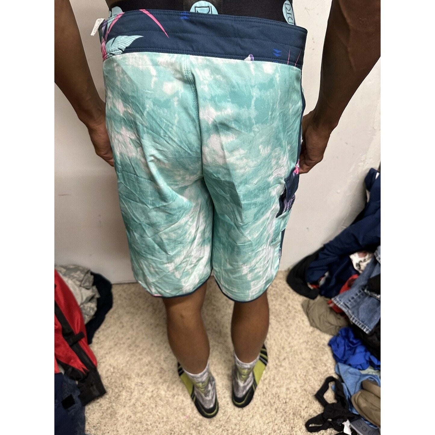 Men’s Billabong Size 31 Recycler 73 Pro Swim Trunks Green Board Shorts