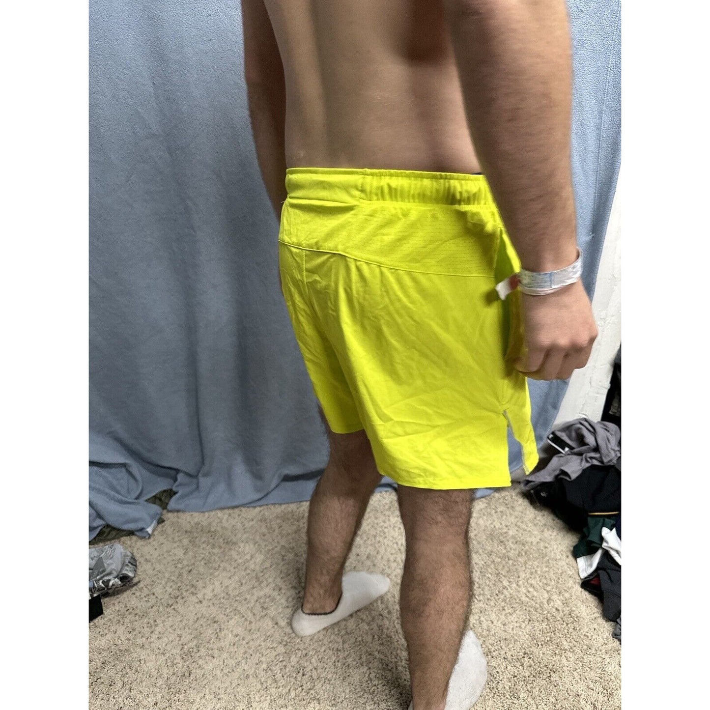 Men’s Neon Yellow DSG Medium Shorts With Pockets And Inner Lining