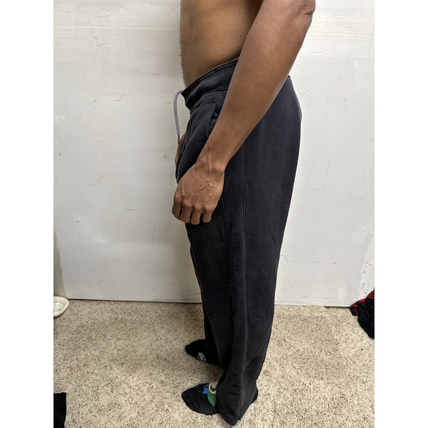 Men’s Black Medium Under Armour Storm Sweat Pants