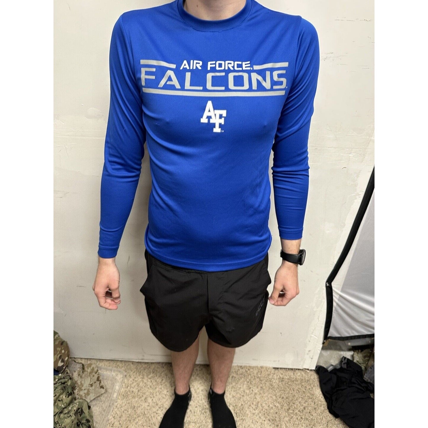 Men’s Blue USAFA Small Falcons Long Sleeve Air Force Pullover Shirt