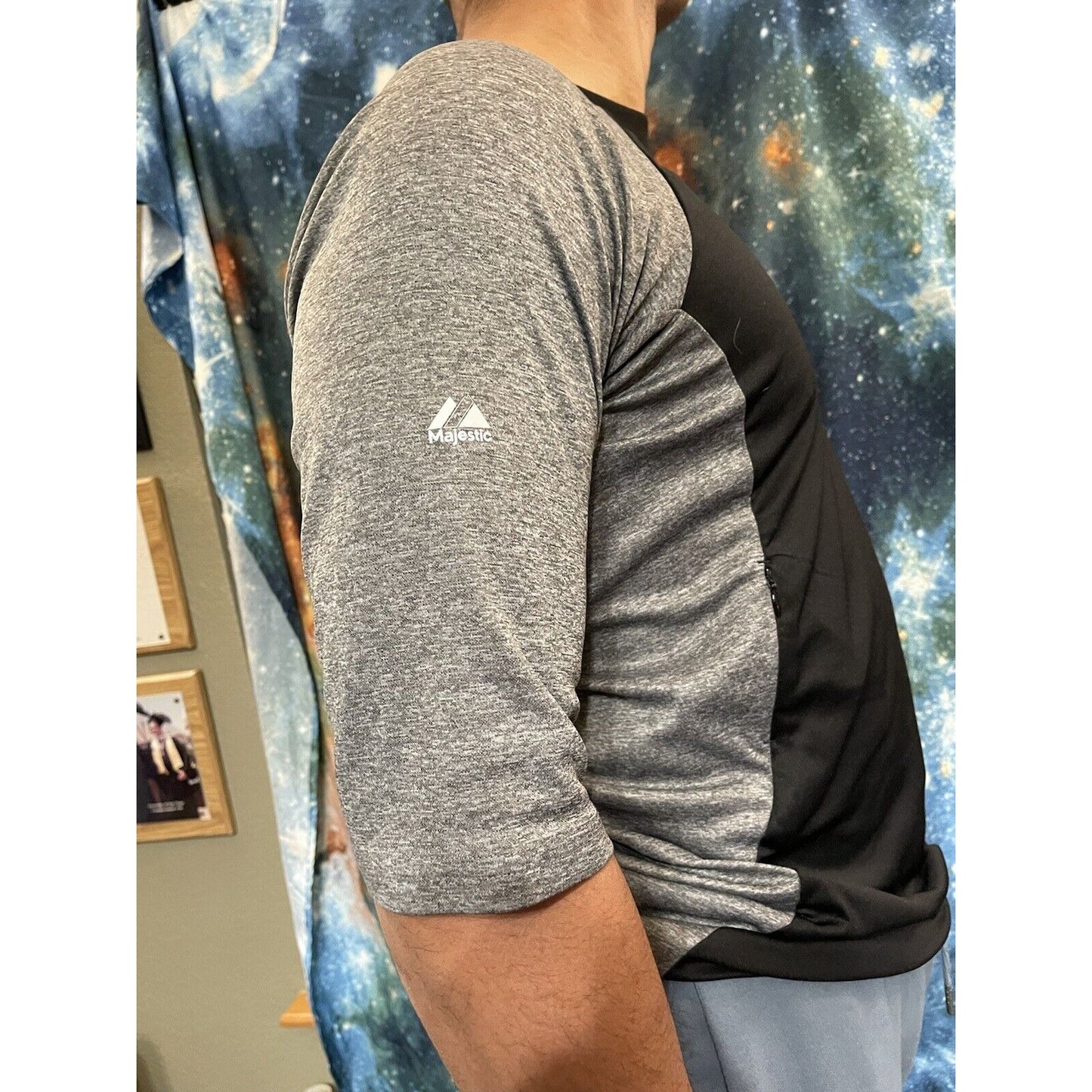 MLB Baseball Colorado Rockies Black Tshirt medium Majestic Zippered Pocket