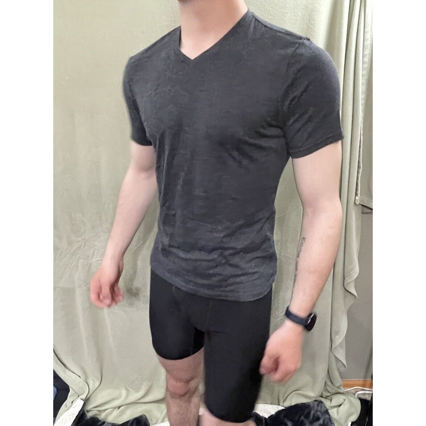Alfani Men's Slim Fit Tee Shirt Small Cotton Polyester Charcoal Gray V-Neck