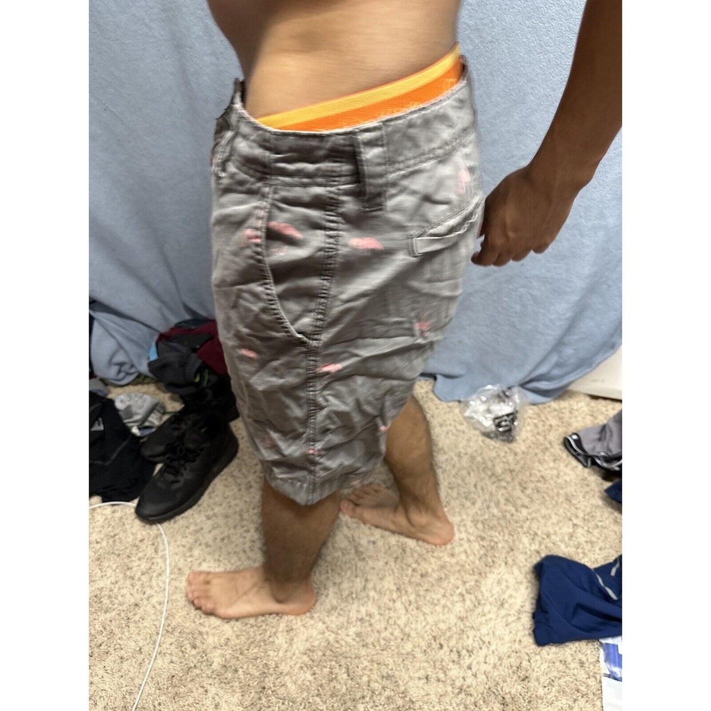 Men’s Gray Flamingo Aeropostale Shorts Size 32