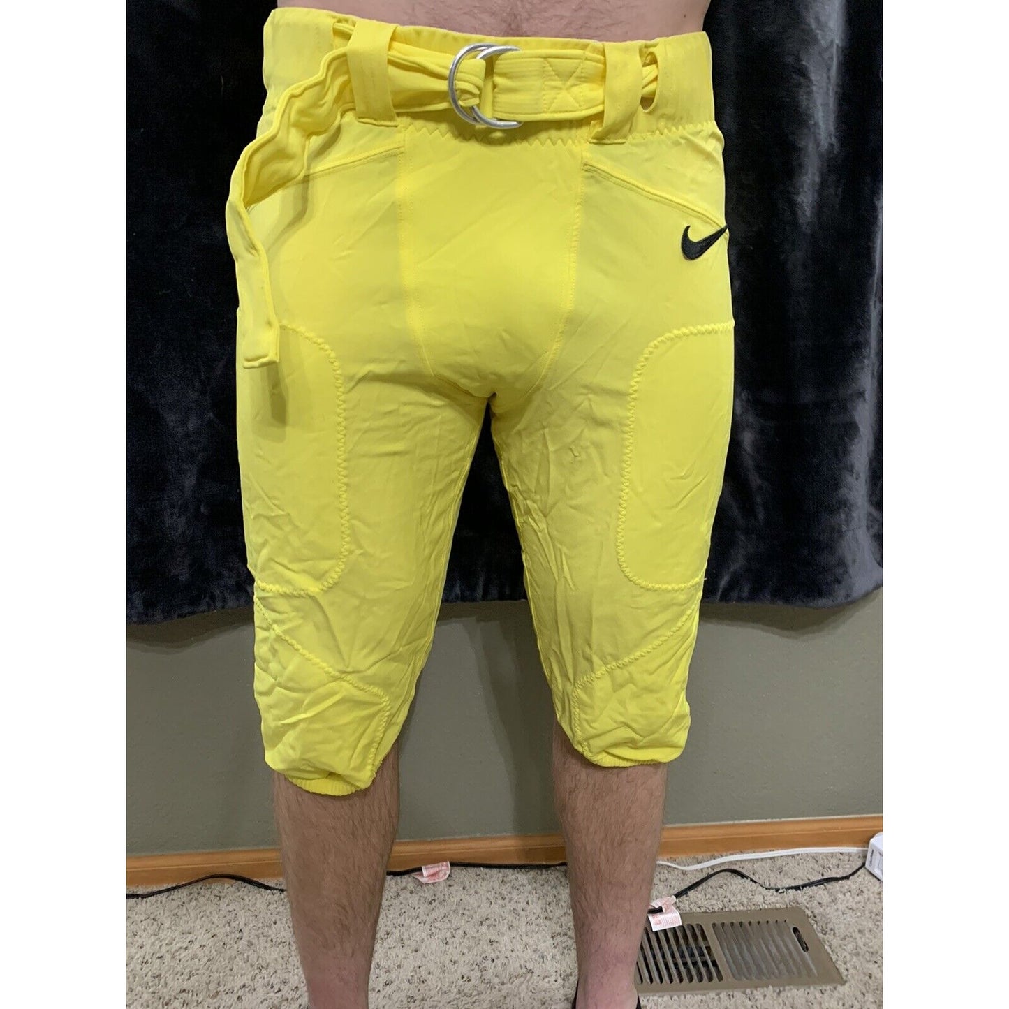 Nike Team Issue Oregon Ducks Football Pants Yellow Size 38