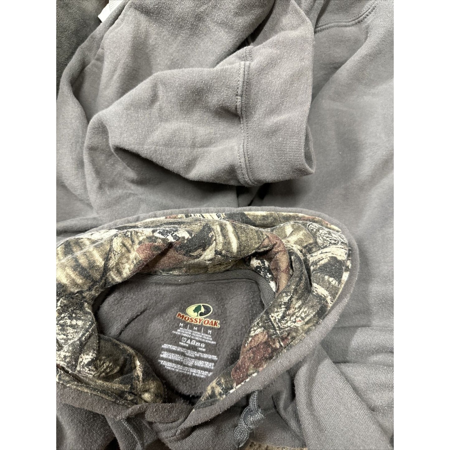 Men’s Mossy Oak Medium Gray Pullover Hoodie