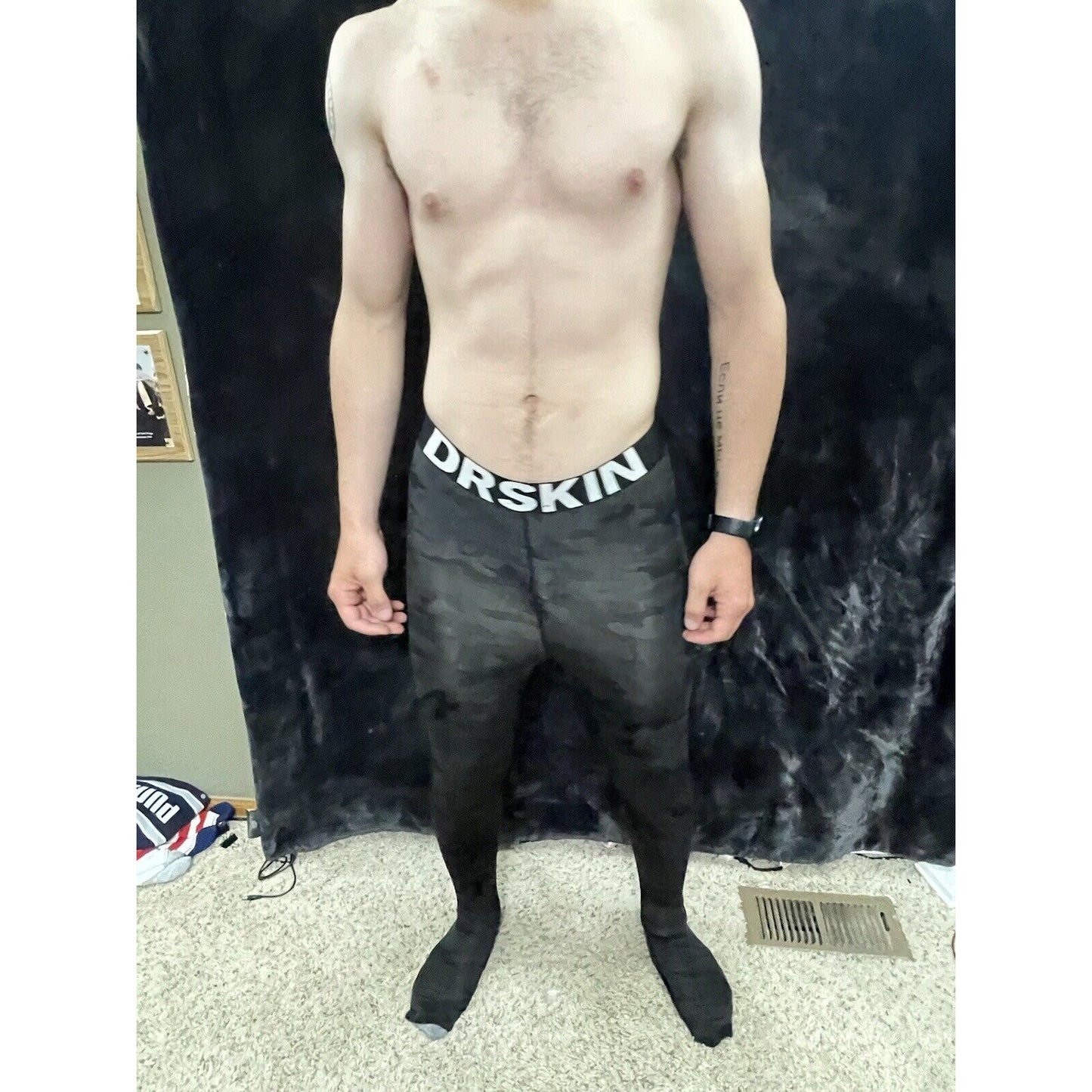Men’s DRSKIN Black Camo Large Bsse Layer Compression Pants