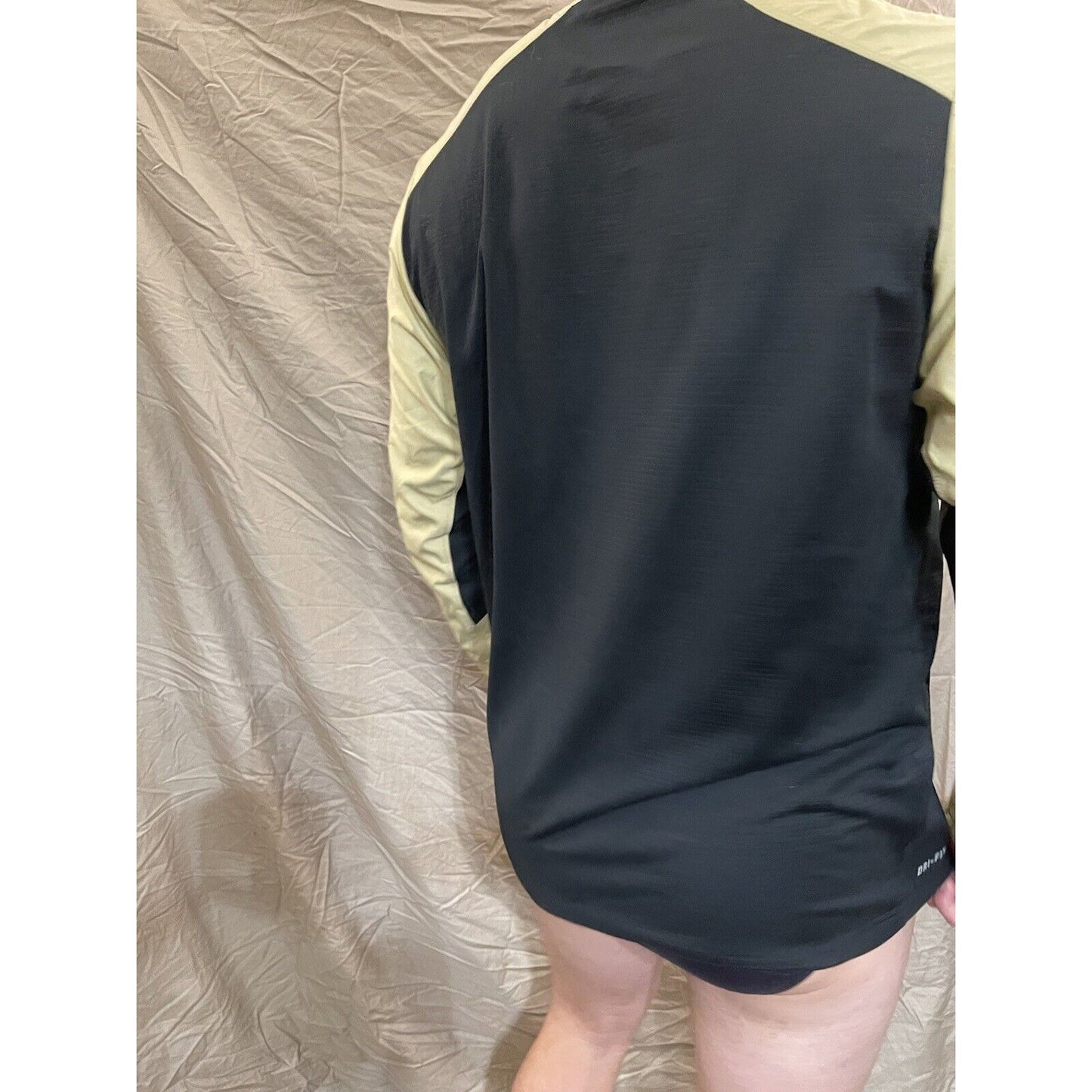 Men's Nike Dri Fit UCCS Colorado Springs Medium quarter zip windbreaker jacket