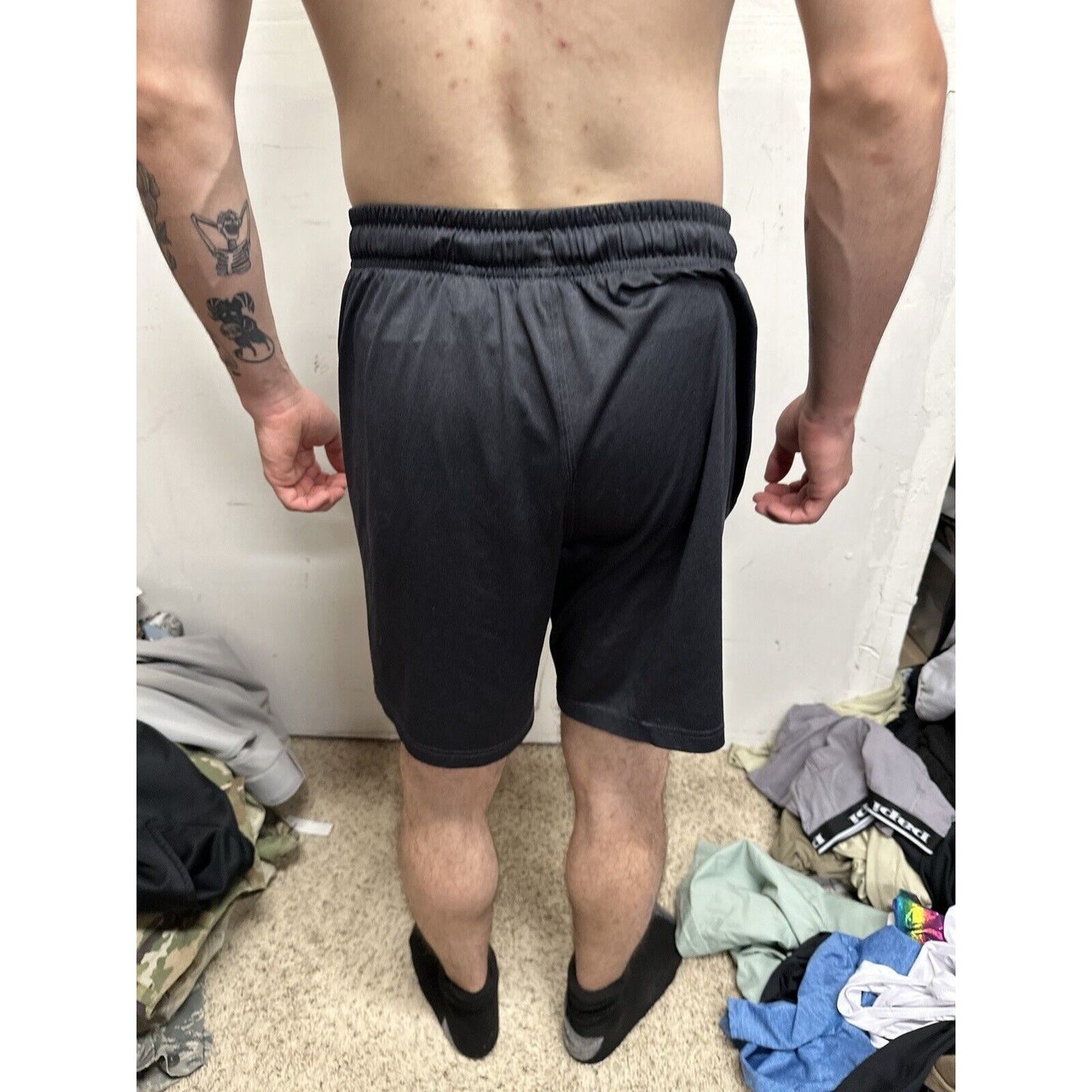 Men’s Black Medium Reebok Shorts With Pockets