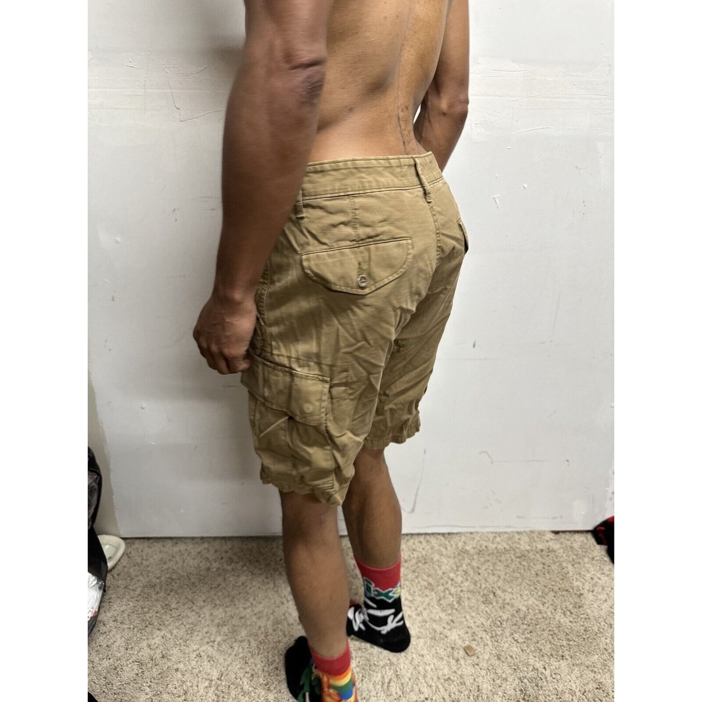 Men’s Tan Levi’s Strauss Size 30 Cargo Shorts