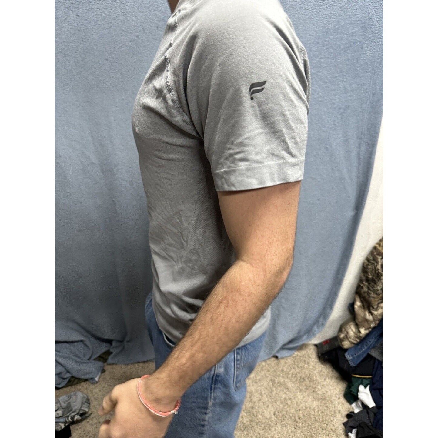Gray Small Nylon Polyester Short Sleeve Athletic Shirt