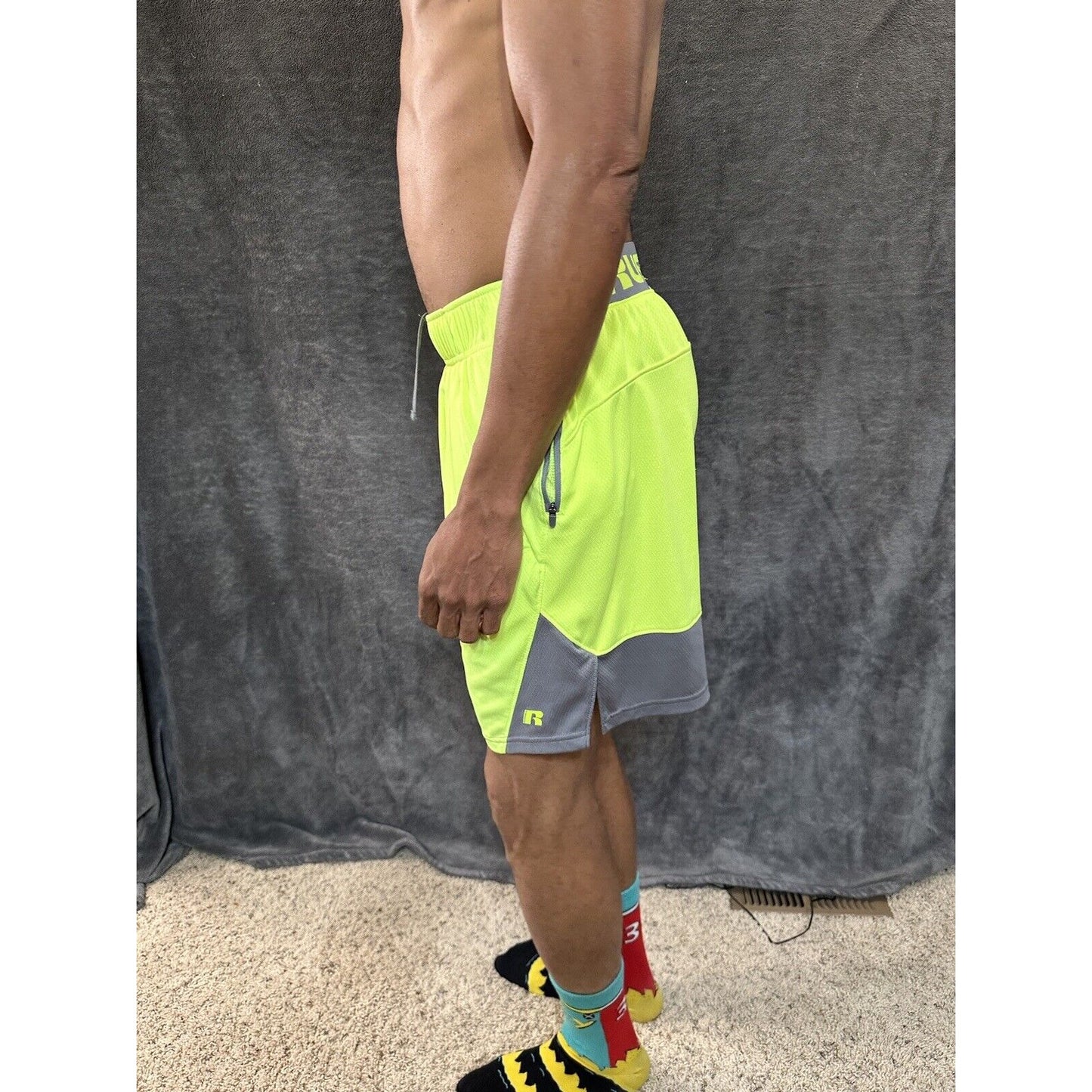 Men’s Neon Yellow Russell Athletic Shorts Zippered Pockets Medium