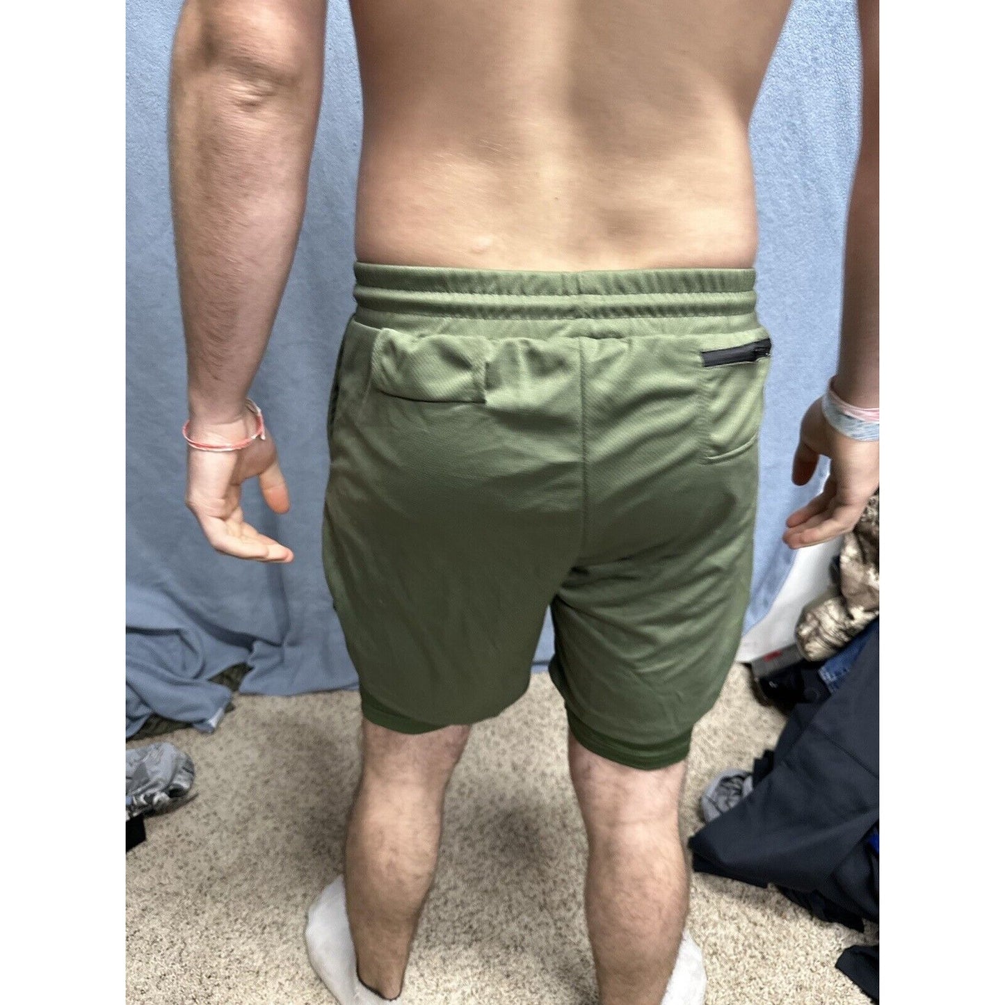 Men’s Olive Green Athletic Shorts Size Small With Built In Compression Liner