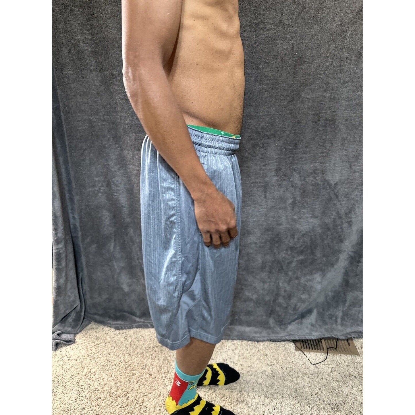 Men’s Nike XL Shorts With Pockets Gray