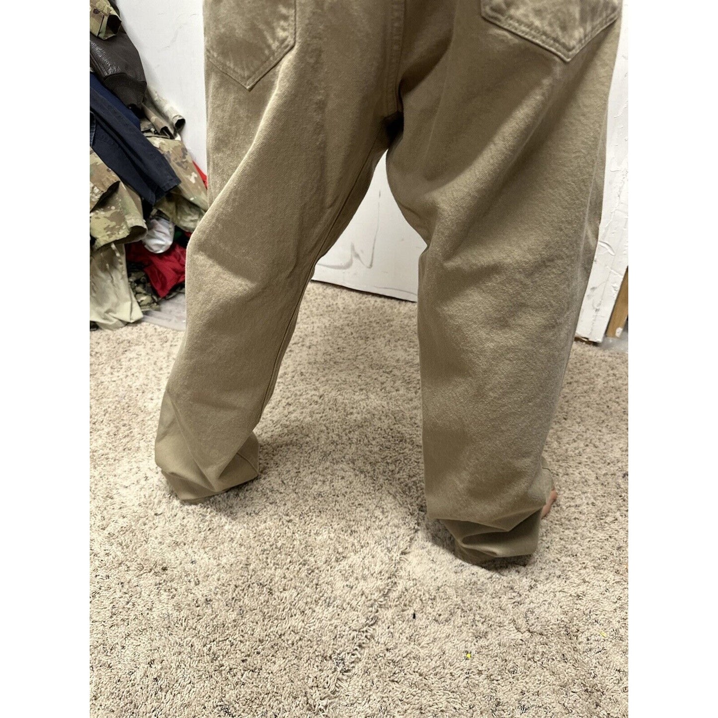 Levi's 501 Denim Beige Khaki Jeans - Size 40 X 32 Button Fly Lightweight Denim