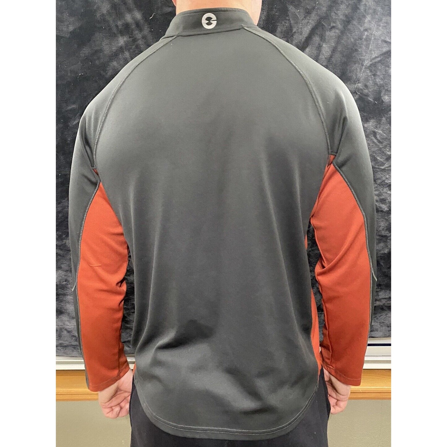 GH BASS EARTH Men’s Medium Gray Polyester Athletic Fleece w/ Terra Dry Tech