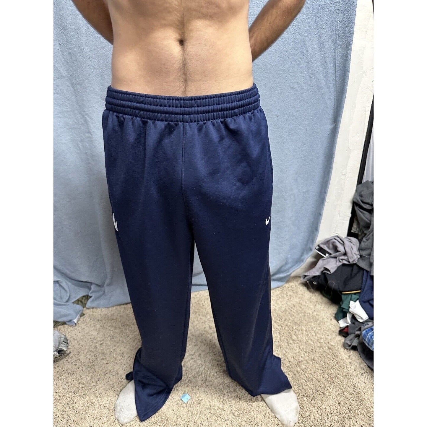 Men’s XL Nike Dri Fit Dark Blue Sweat Pants With Pockets