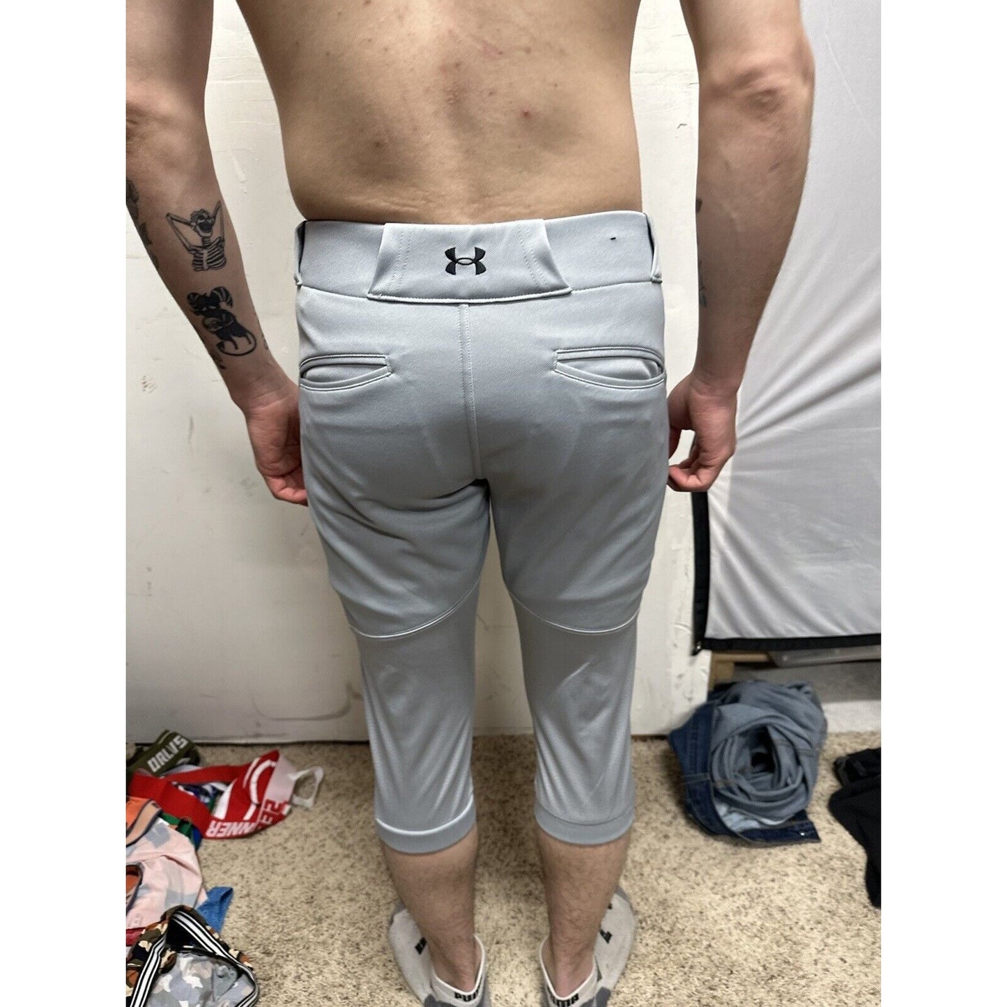 Men’s Small Gray Softball Heatgear Baseball Pants under armour