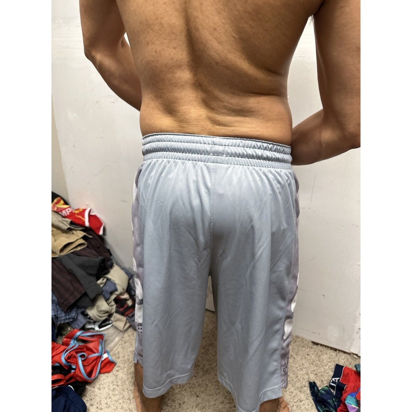 Men’s Gray Dri Fit Nike Medium Athletic Shorts With Pockets