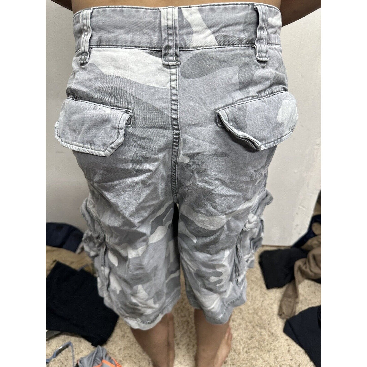 Men’s Gray Camo Cargo Shorts Cargo Supply Waist 34
