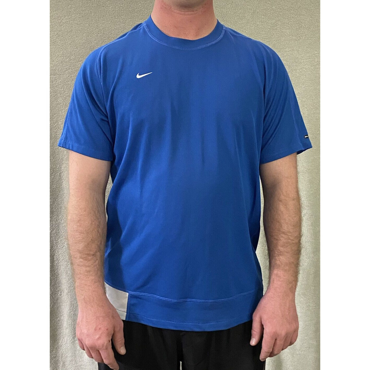 NIKE DRI-FIT Men’s Large Blue Athletic Gym Training Polyester Shirt (no Tags)