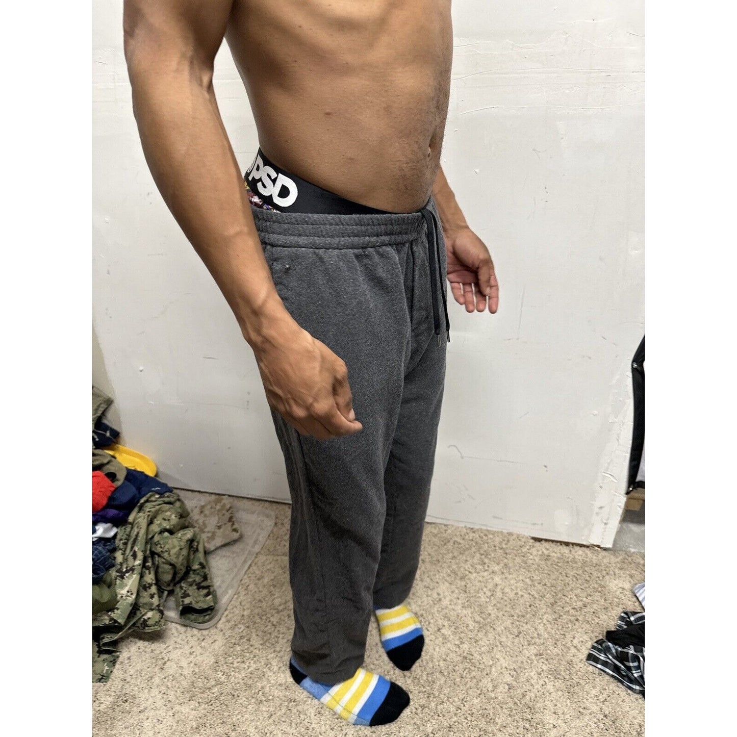 Men’s Gray Medium H&M Regular Fit Sweat Pants with Pockets