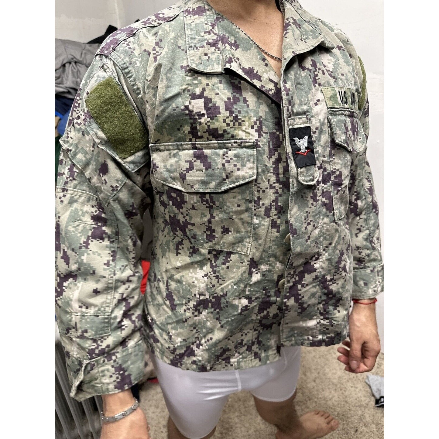 Men’s US Navy Medium XX-Short Camo Top Uniform Blouse