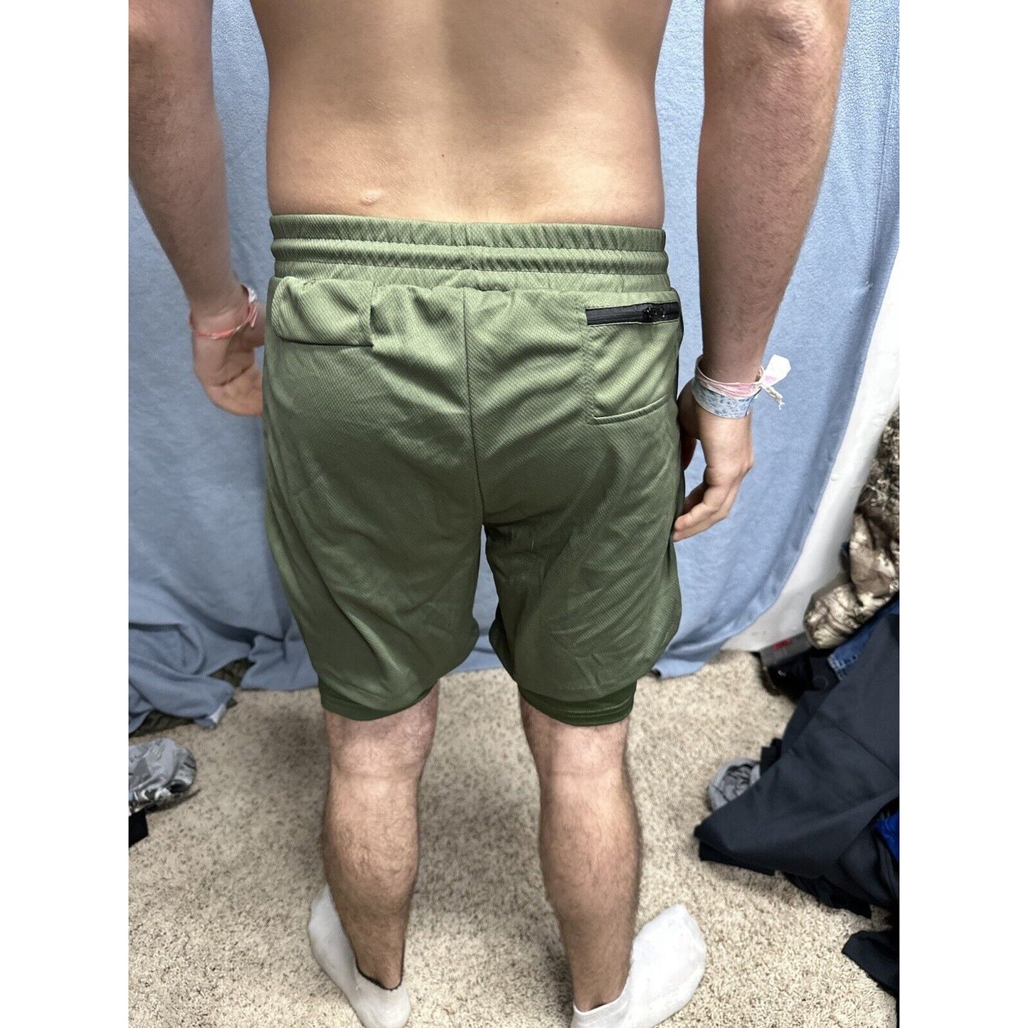 Men’s Olive Green Athletic Shorts Size Small With Built In Compression Liner