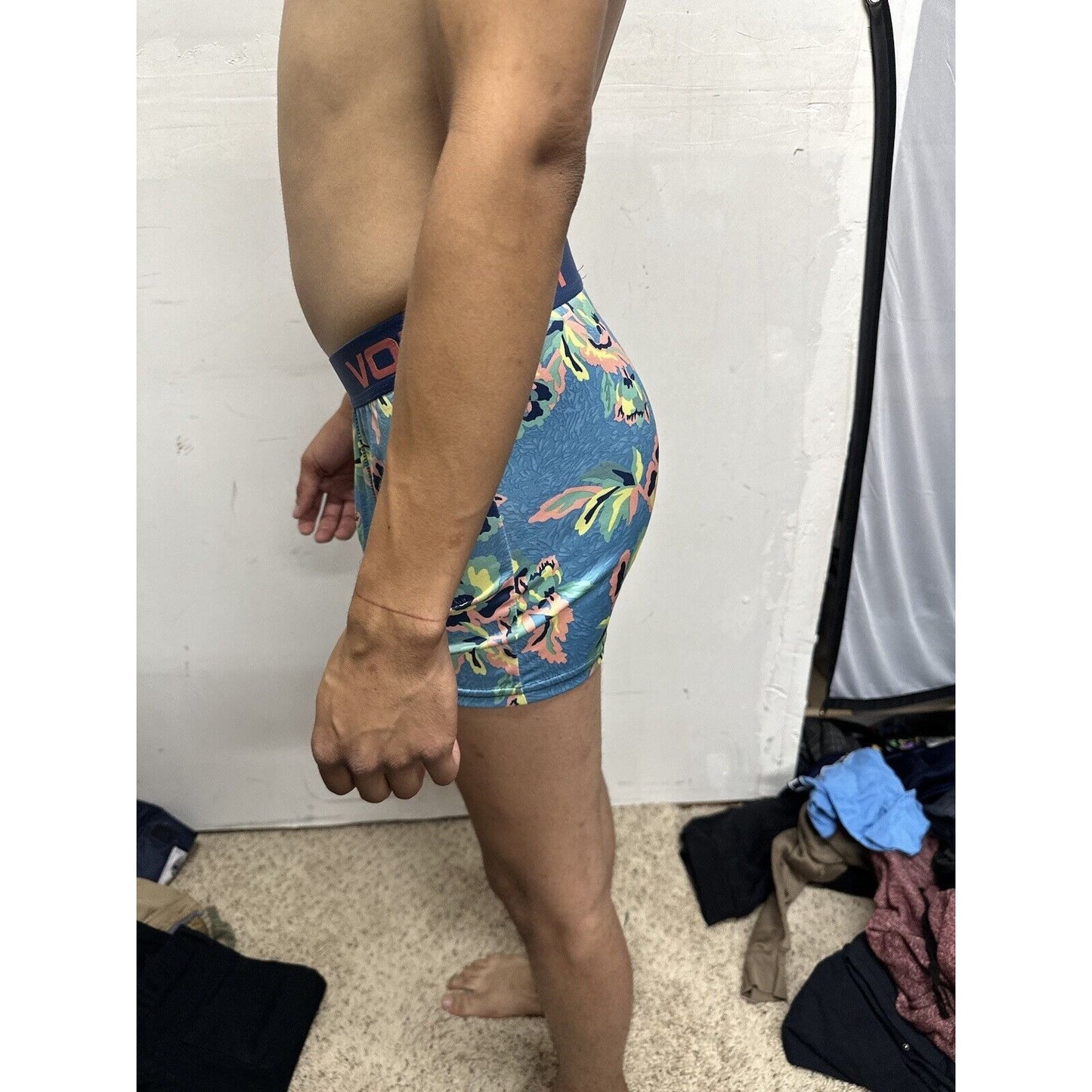 Men’s Small Volcom Floral Boxer Briefs 10% Spandex