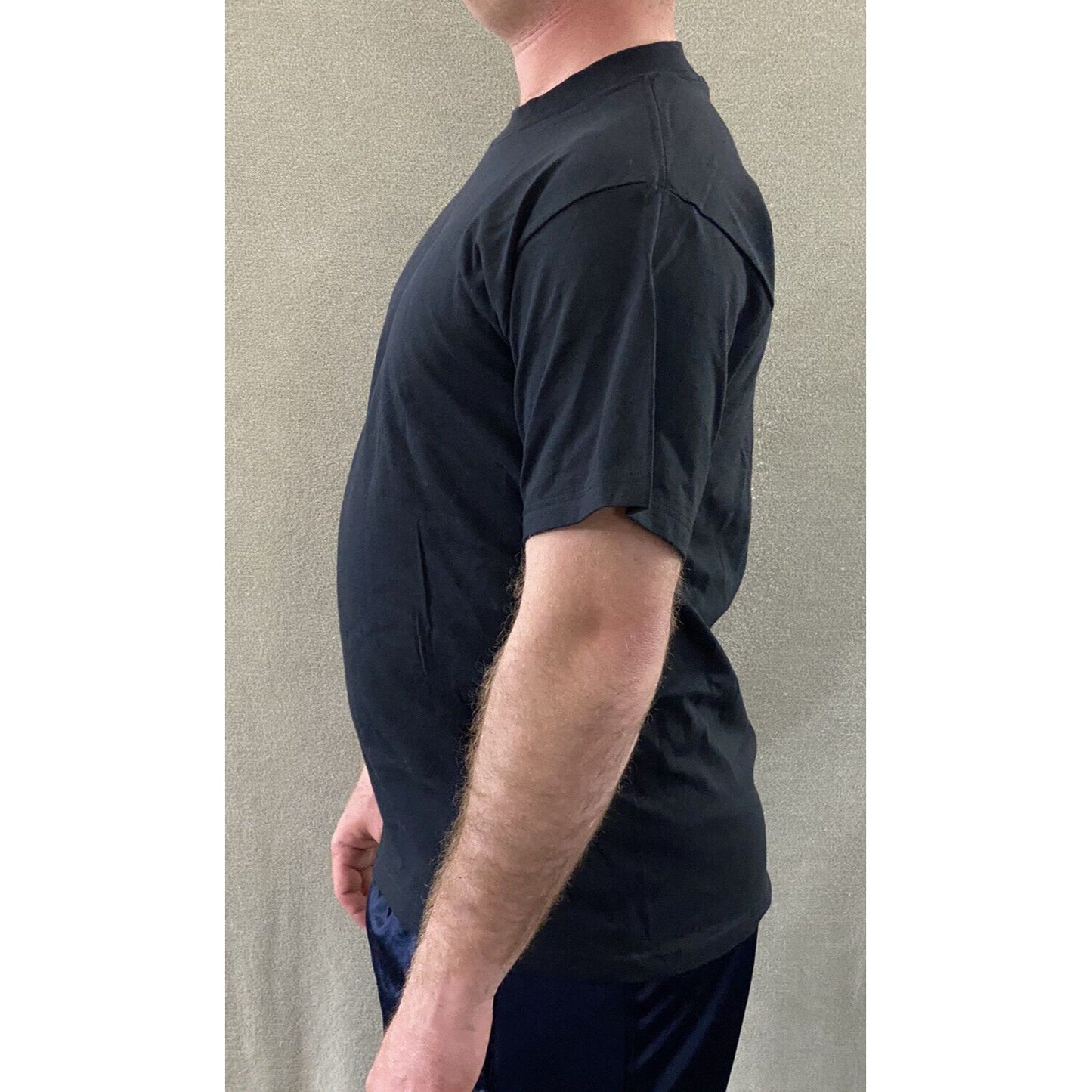 The Cotton Exchange Men’s Medium Plain Solid Black Cotton T-shirt