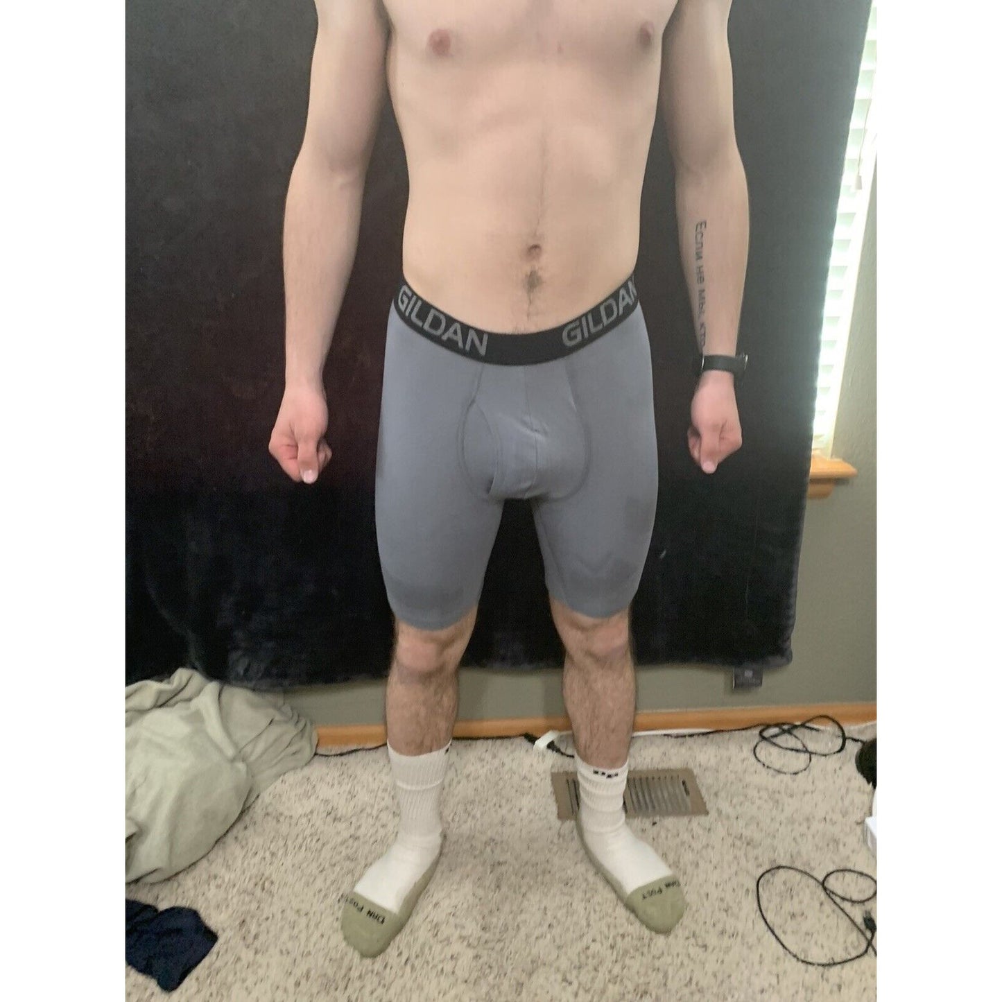 Men’s Gildan Medium Boxer Briefs Gray 5% Spandex