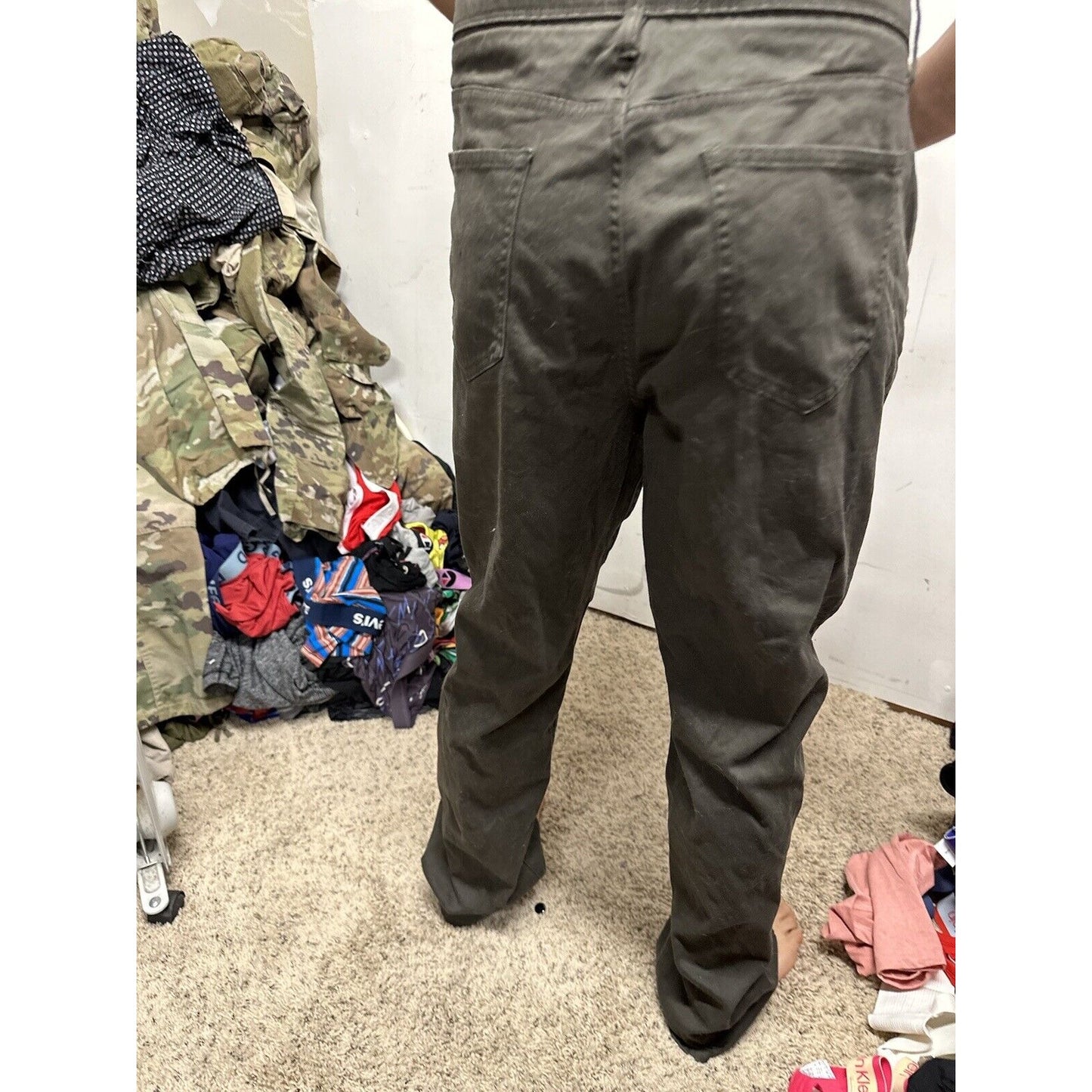 Men’s Straight Fit 36 X 32 Weather Proof Vintage Dark Green Pants